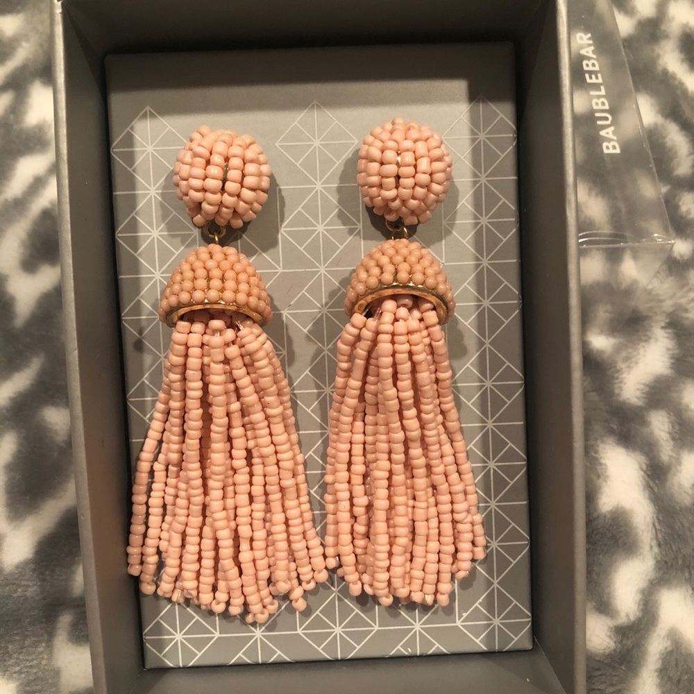 BAUBLE BAR: EARRINGS